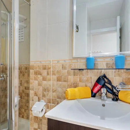 Apartamento Estudio Los Cristianos 10 *